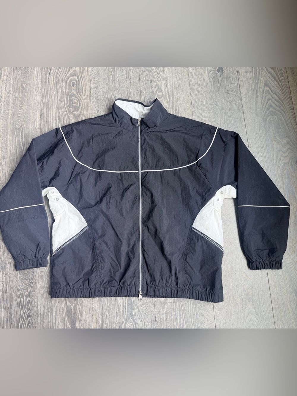 Jordan Essentials Warm Up Jacket in Black / Sail Size XXL
